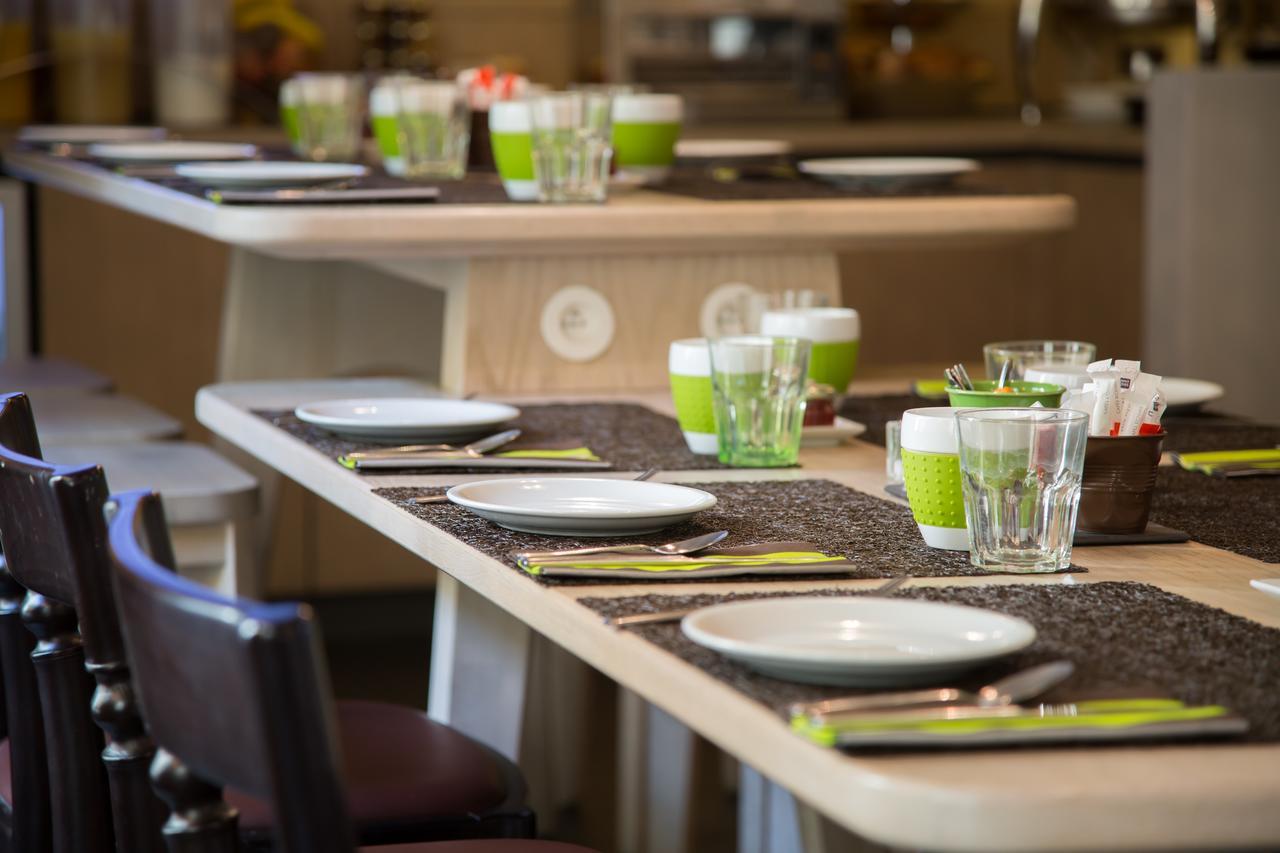 Hotel Le Marcel Paris Gare De L'Est Екстер'єр фото