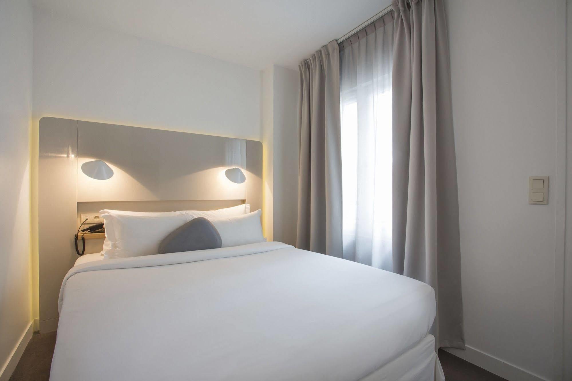 Hotel Le Marcel Paris Gare De L'Est Екстер'єр фото
